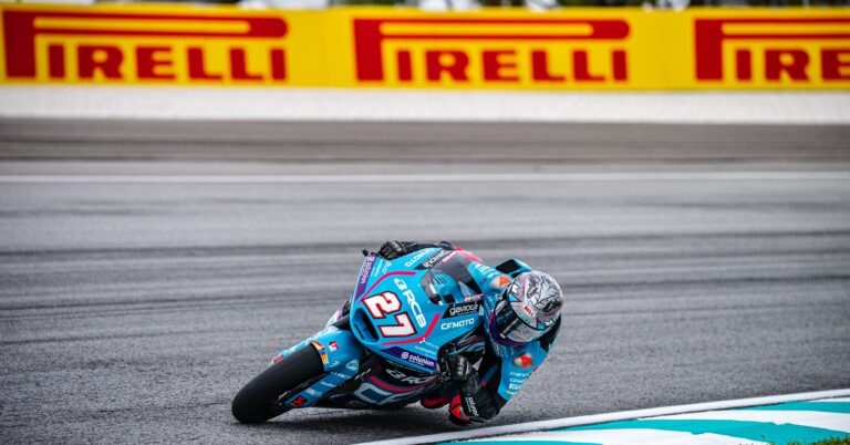 Sepang, supersoft Pirelli da record: Holgado e Almansa in pole