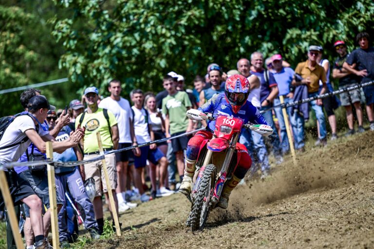 Sei Giorni Enduro, Italia al comando di Trofeo e Junior