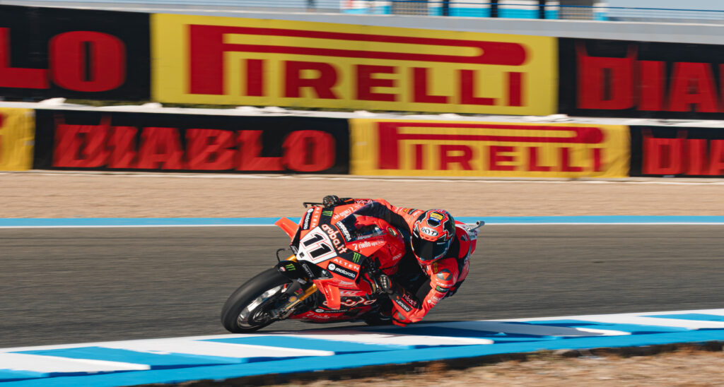 Bulega domina Jerez: vittoria in Gara1 e Mondiale aperto