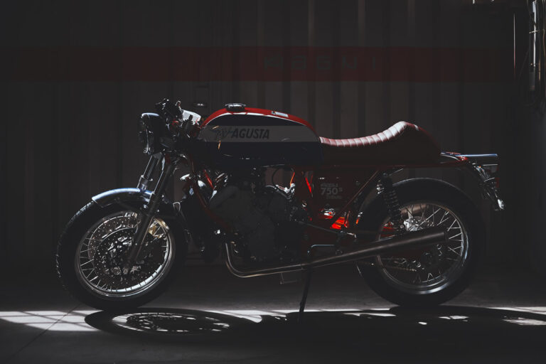 Magni MV Agusta 750S Tributo: fascino anni ’70
