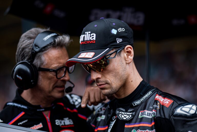 Bezzecchi porta Aprilia sul podio nella sprint di Assen