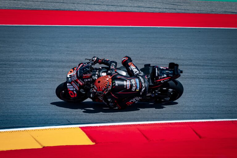 Aprilia pronta al GP d’Italia: Bezzecchi e Savadori al Mugello