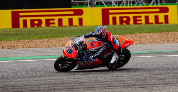 Ogura e Kelso da record in Thailandia con le Pirelli soft