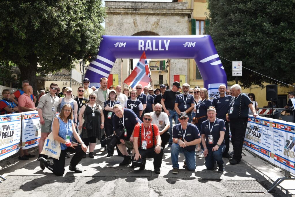 Oltre mille motociclisti al via del Rally FIM 2024 a Chianciano