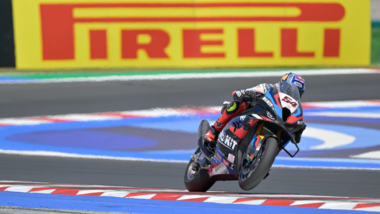 Misano, tripletta Pirelli per Razgatlioglu: SC1, SC2 e SCX protagoniste