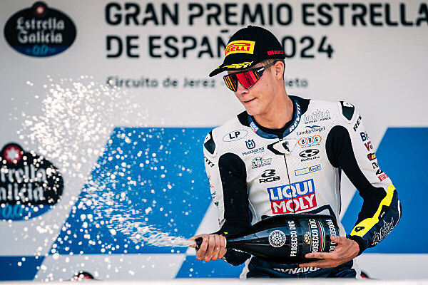 Moto3, Jerez: Veijer domina e regala il primo sigillo Husqvarna