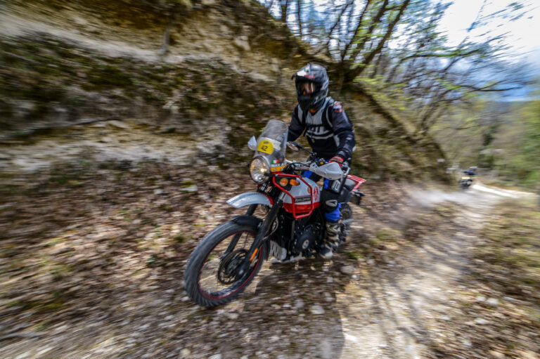 Trofeo Scrambler e Maxienduro 2024 al via da Cameri