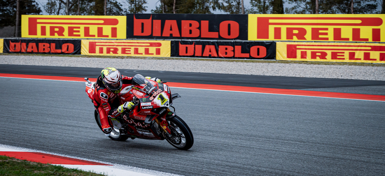 WorldSBK Barcellona: Bautista e Razgatlıoğlu si dividono la domenica
