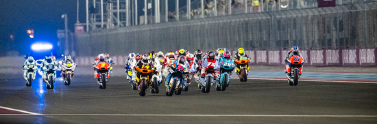 Pirelli debutta in Moto2 e Moto3 con un esordio da record in Qatar