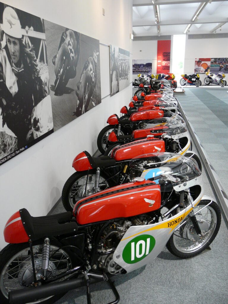Giappone in moto, viaggio tra Motegi e museo Honda