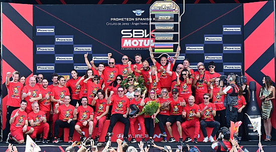 Bautista-Ducati, secondo titolo WorldSBK con le Pirelli