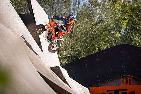 KTM SX-E 2, la nuova elettrica per i futuri crossisti