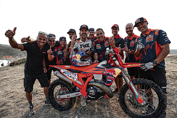 Hard Enduro, Canada: Lettenbichler domina il Red Bull Outliers