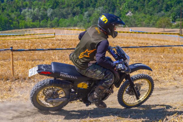 Trofeo Scrambler e Maxienduro, show a Fortunago