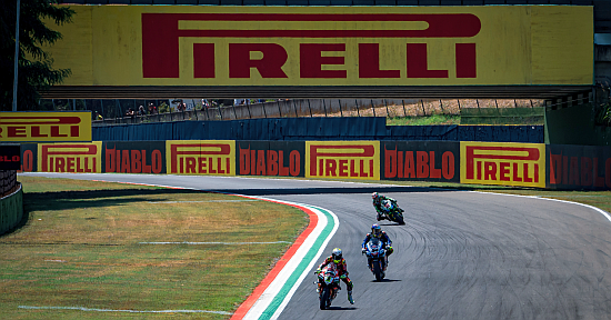 Imola, Bautista firma la 17ª vittoria stagionale con Pirelli di gamma