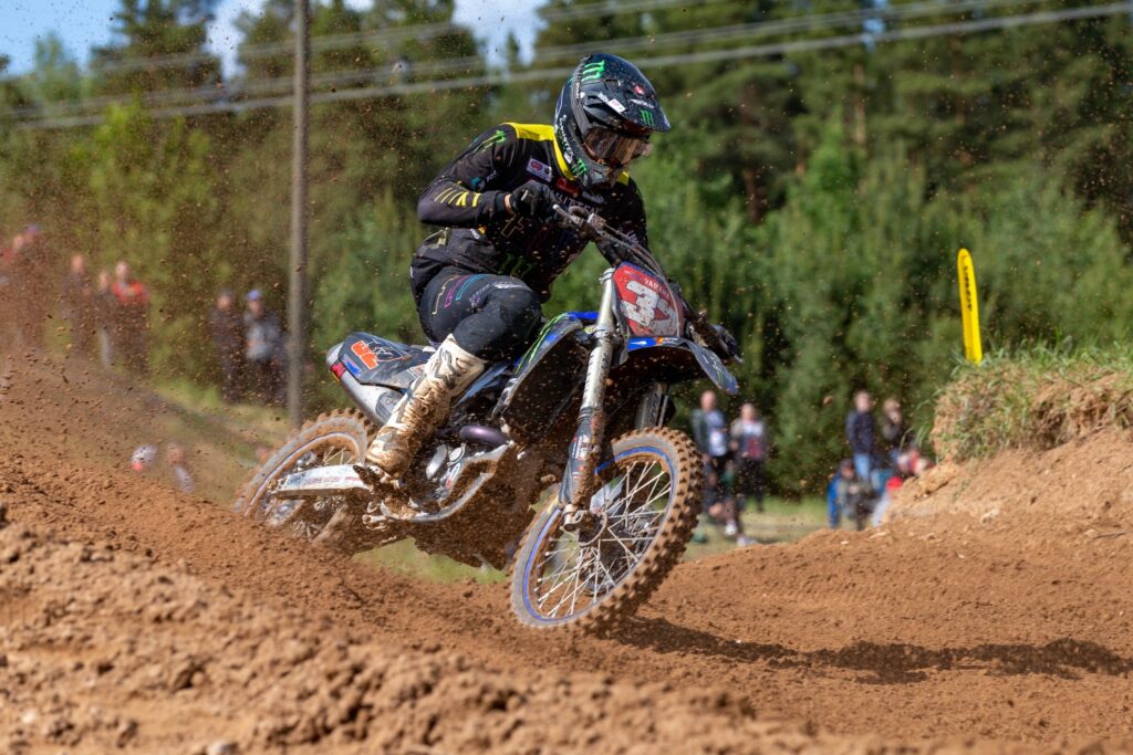 Pata Talenti Azzurri FMI brillano sull’insidiosa sabbia di Kegums