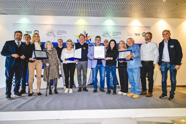 Monza celebra 50 anni di sicurezza in moto con FMI