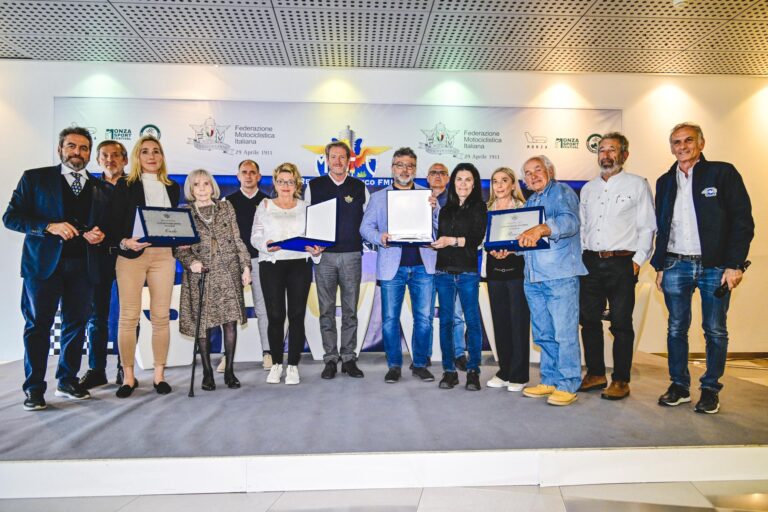Monza celebra 50 anni di sicurezza in moto con FMI