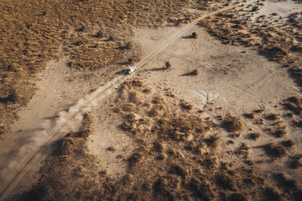 Africa Eco Race 2022: Svitko domina la speciale più dura