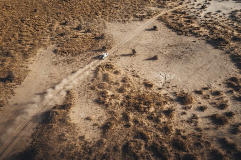 Africa Eco Race 2022: Svitko domina la speciale più dura
