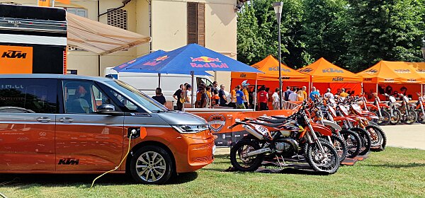 KTM e Volkswagen Veicoli Commerciali, alleanza da nove anni