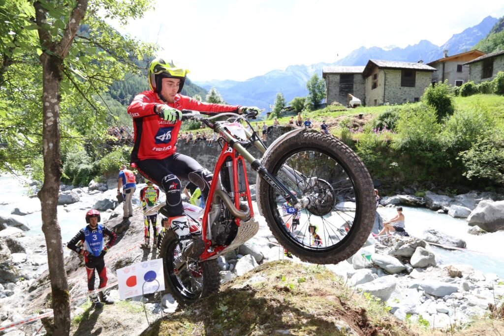 Italiano Trial, spettacolo a Lanzada tra élite e MiniTrial