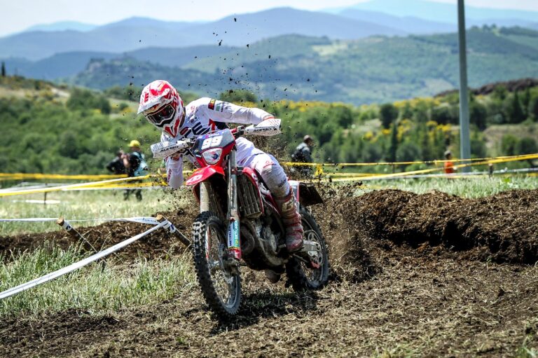 Passignano, dominio Pata Talenti Azzurri negli Assoluti Enduro