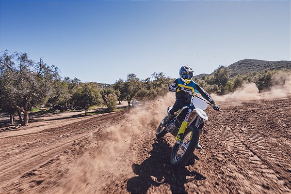 Husqvarna svela la nuova gamma motocross 2023
