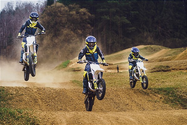 Husqvarna aggiorna la gamma minicross 2023 TC 50, 65 e 85