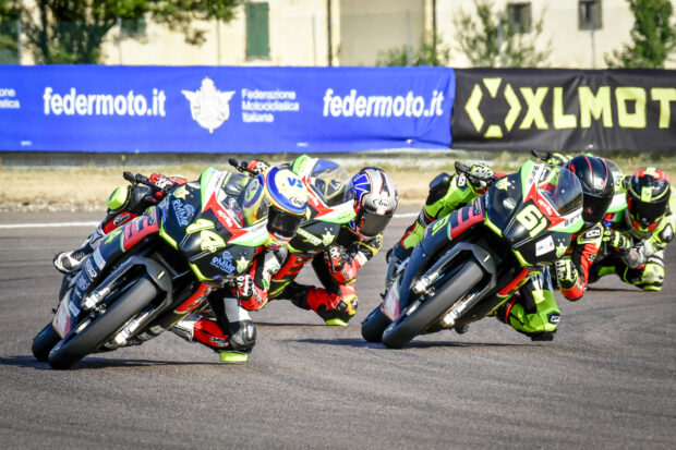 Al via il Campionato Italiano FMI Aprilia Sport Production 2022