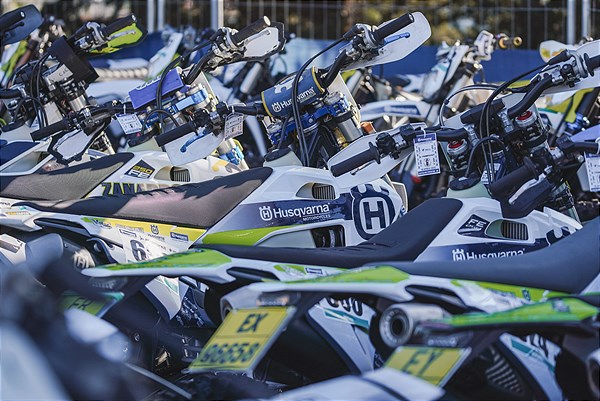 Trofeo Enduro Husqvarna 2022, esordio show a Castiglion Fiorentino