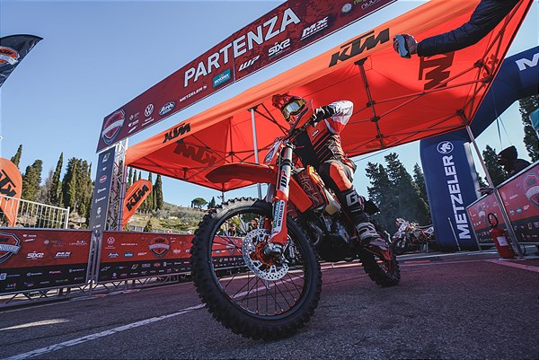 Trofeo Enduro KTM 2022, debutto record a Castiglion Fiorentino