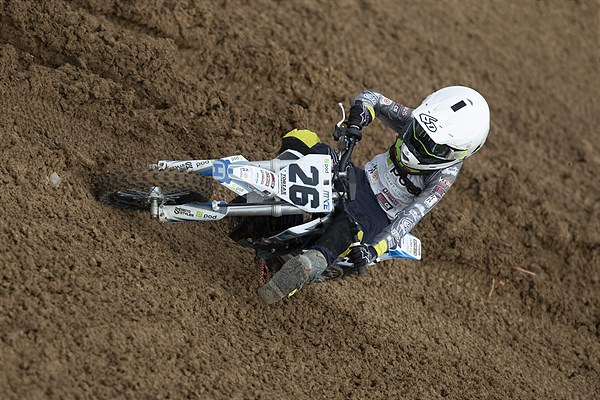 Husqvarna rinnova il supporto alle Junior E-Motocross 2022