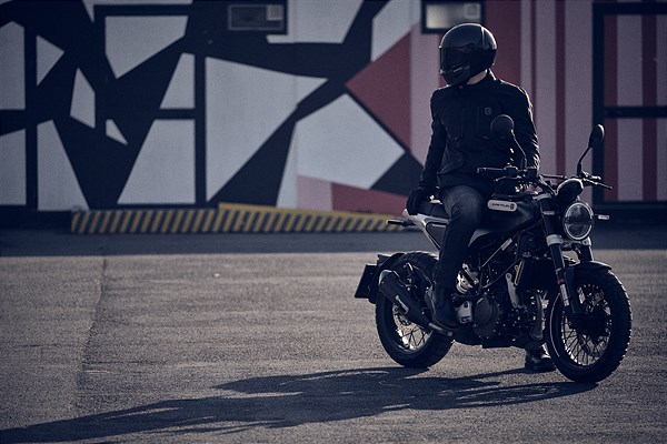 Husqvarna Svartpilen 125: promozione Tax Free e tasso 0