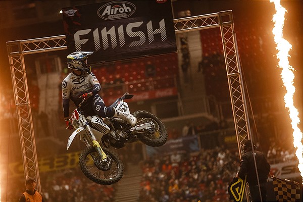 SuperEnduro Ungheria: Billy Bolt domina e allunga in classifica