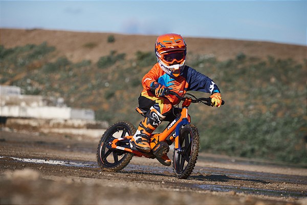 KTM 12eDRIVE e 16eDRIVE, le nuove balance bike elettriche