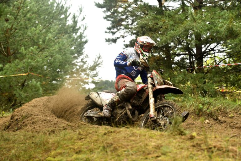 Europeo Enduro, a Kielce doppietta di Rinaldi e Talenti Azzurri in vetta