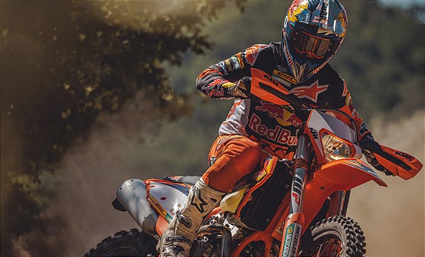 KTM 350 EXC-F Factory Edition 2022, l’enduro pronta a correre