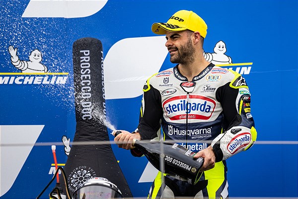 Moto3 Stiria, Fenati terzo sotto la pioggia: Husqvarna torna sul podio