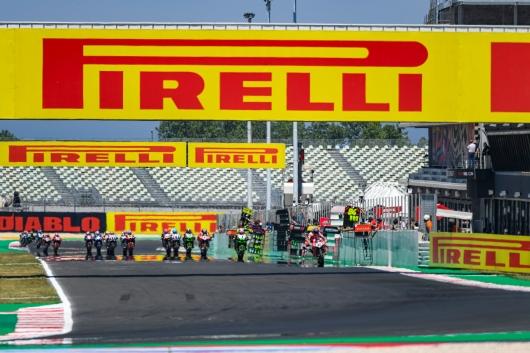 Misano, Rinaldi fa festa e Pirelli domina con la nuova SCX