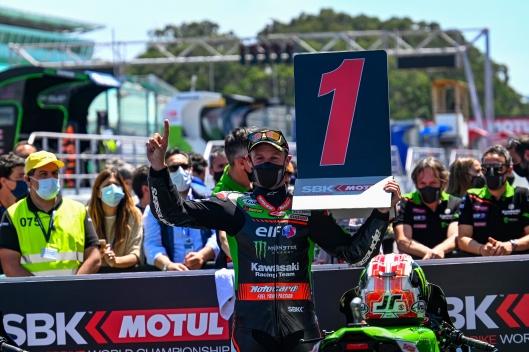 Rea perfetto a Estoril: doppietta WorldSBK e Pirelli protagonista