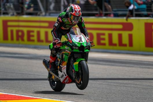 Aragón inaugura la Superbike 2021: Rea fa 100 e Pirelli detta il ritmo
