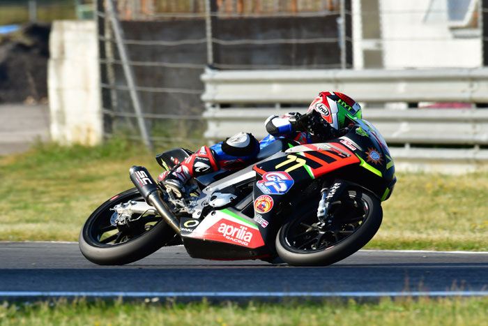 AcademyGP debutta nel CIV Junior a Magione con Rutigliano e Mottola