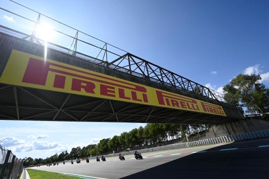 Pirelli prepara Montmeló: le gomme per i test WSBK 2021