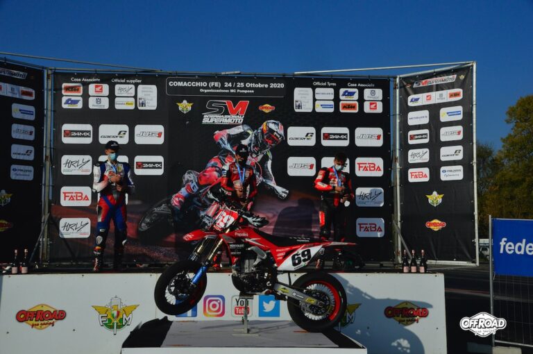 Supermoto, gli Azzurri Pata FMI chiudono in bellezza a Pomposa
