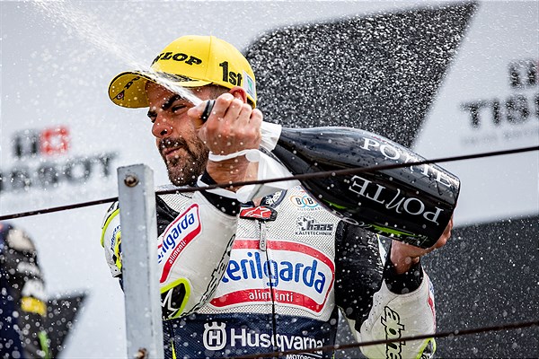 Fenati firma la prima storica vittoria Moto3 di Husqvarna a Misano