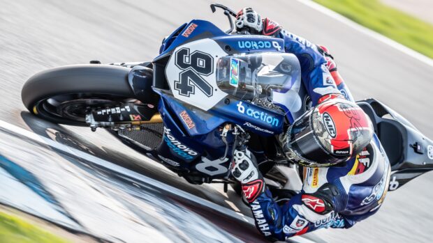 Jonas Folger debutta in WorldSBK a Barcellona con Yamaha