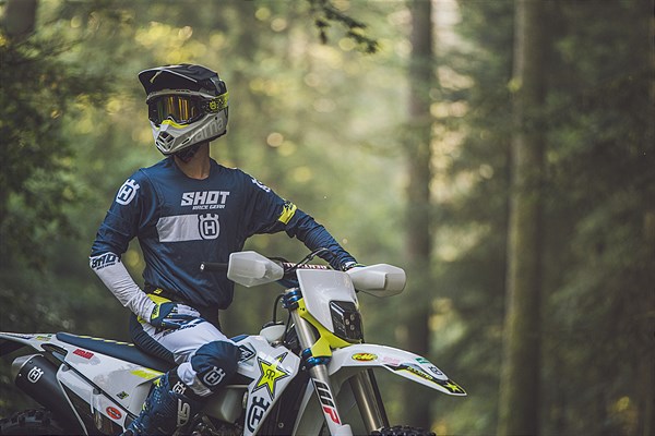 Husqvarna Factory Replica 2020 by Shot: il completo “factory” per l’off-road