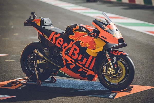 KTM vende due RC16 MotoGP 2019 ex Espargaro: prezzo e dettagli