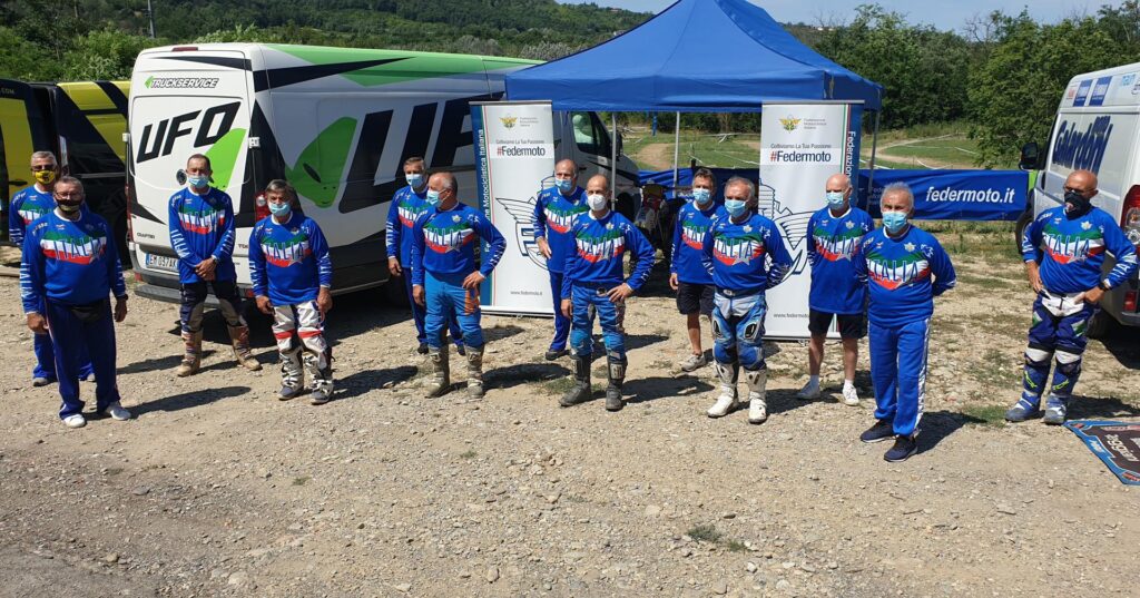 Maglia Azzurra pronta per la rievocazione della ISDT 1980 a Brioude